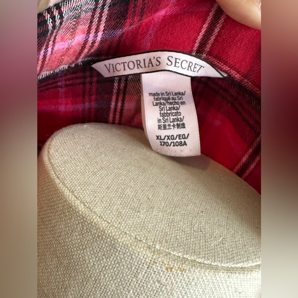 Victoria’s Secret plaided pajama set - Picture 4 of 9